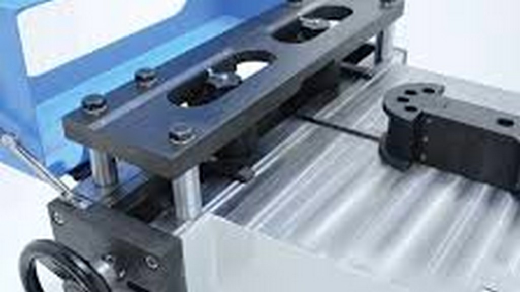 Bitümlü Levhalar İçin Soğukta Bükme Test Cihazı