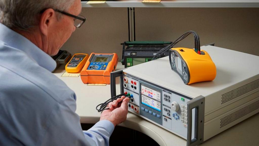 Fotovoltaik Elektriksel Güvenlik Test Cihazı